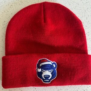 Red Cubs beanie - NWT